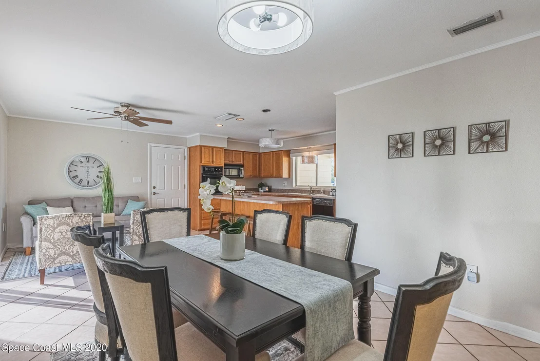 Photo of 347 Carmine Drive