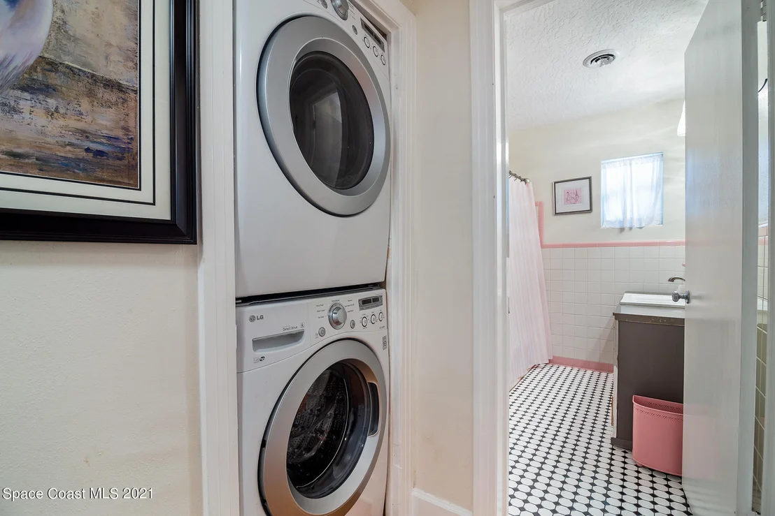 Photo of 211 Broadview Drive
