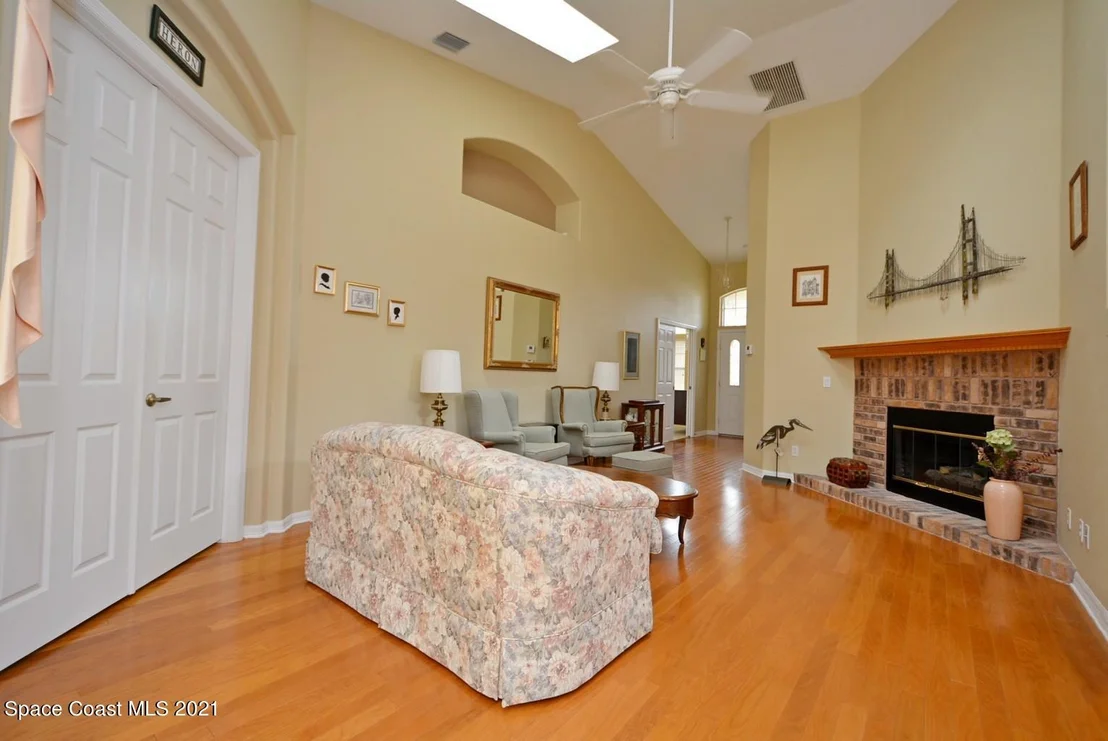 Photo of 1032 Wimbledon Drive