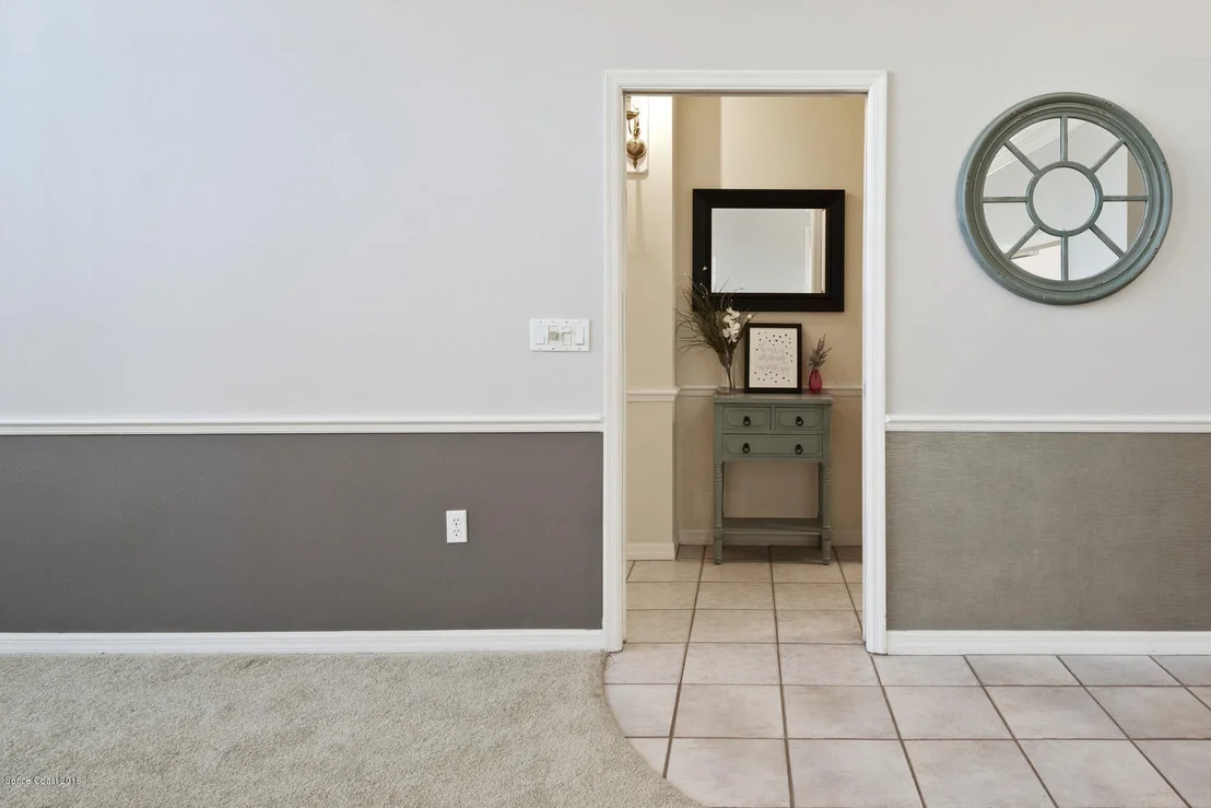 Photo of 2477 Saint Johns Lane