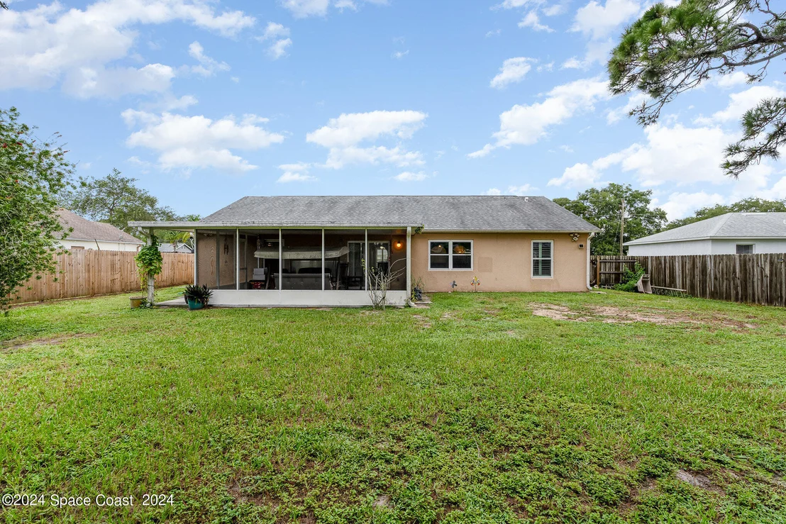 Photo of 6237 Arbor Avenue