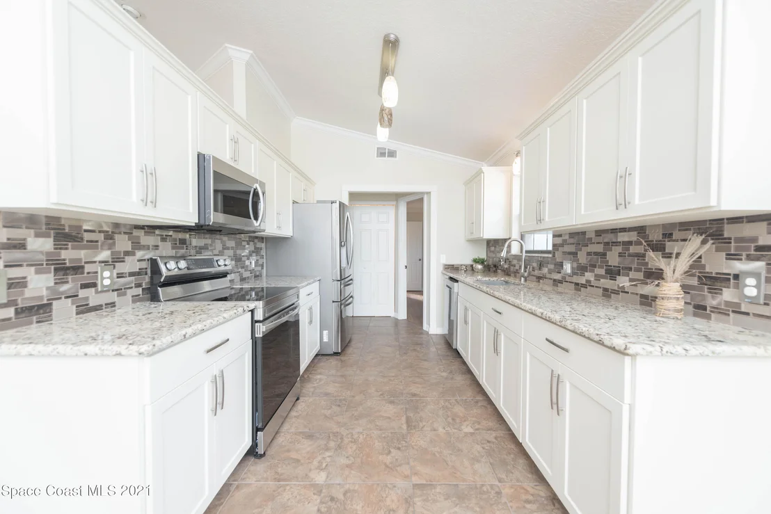 Photo of 6570 Beggs Ter