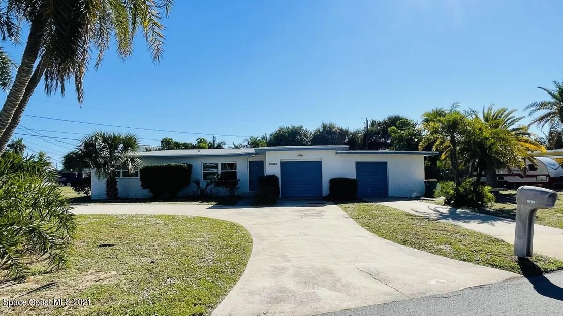 Photo of 2250 Sunset Avenue