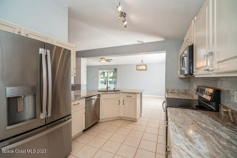 Photo of 279 Mcclain Drive