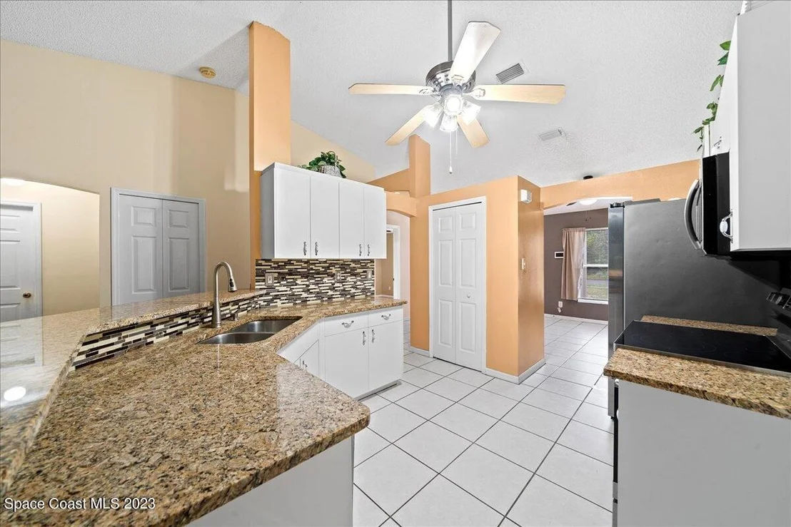 Photo of 545 Arabella Lane