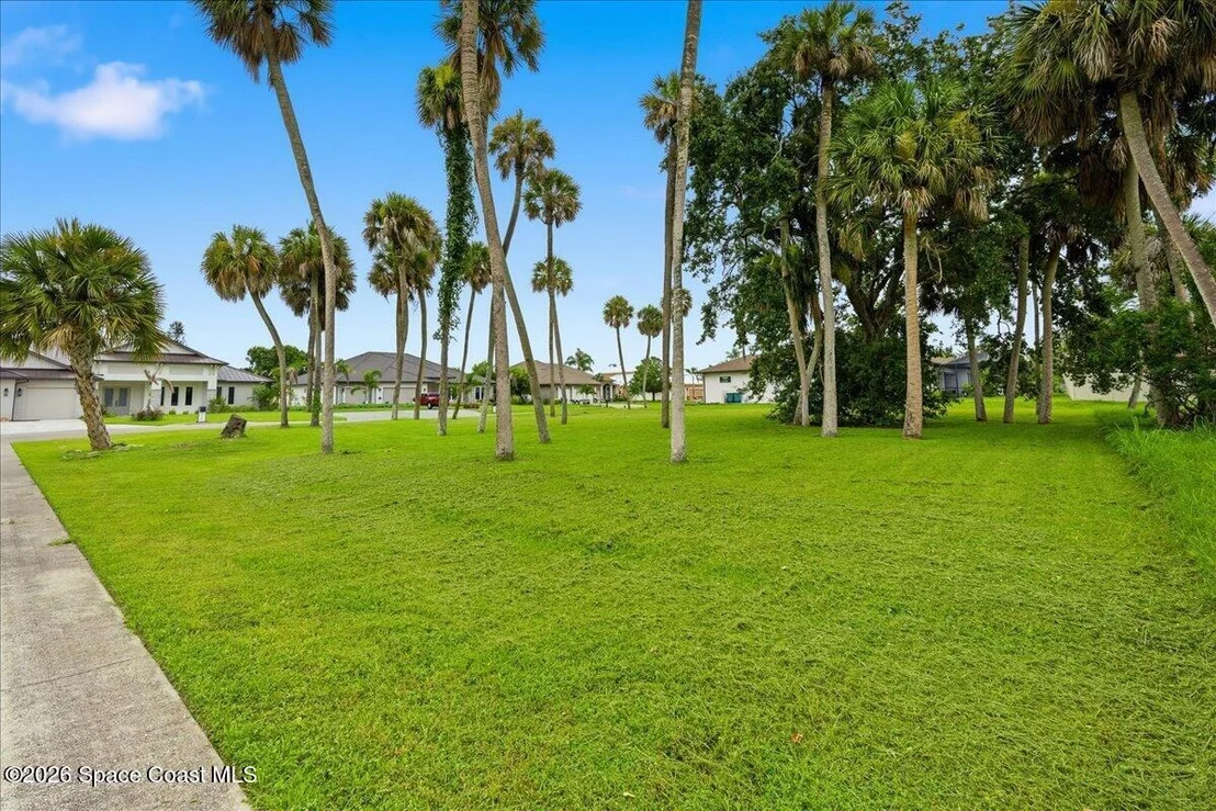 Photo of 505 Topsail Drive