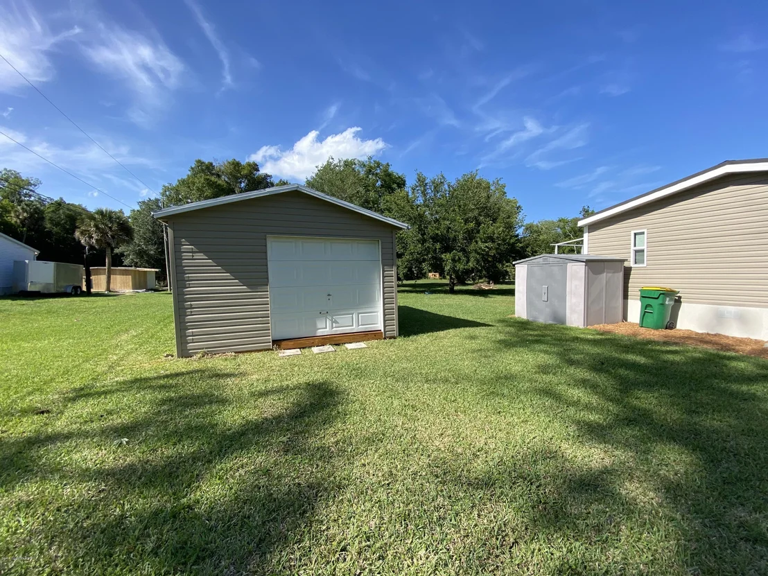 Photo of 2350 Parrish Road