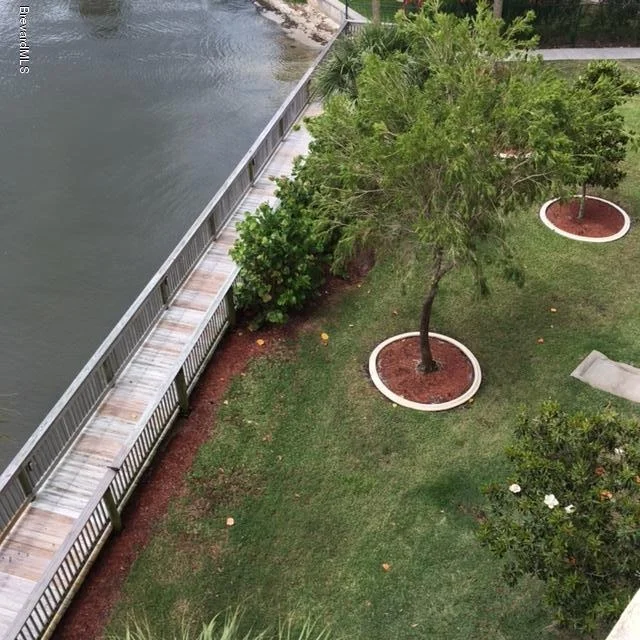 Photo of Unit 404 at 104 Riverside Drive