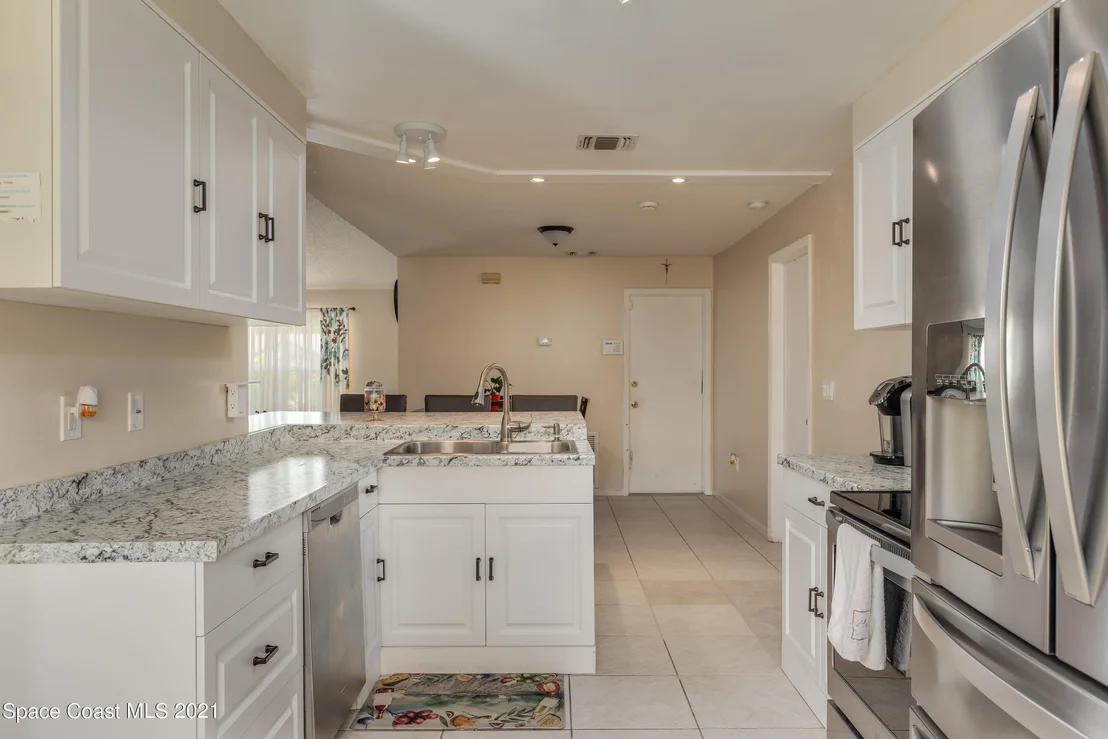 Photo of 101 Hammock Road SE