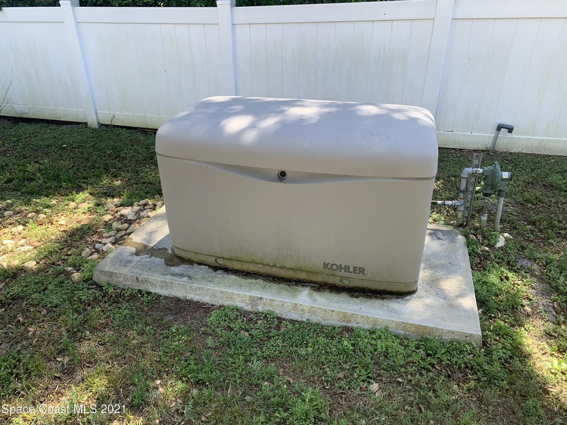 Photo of 6565 Dock Avenue