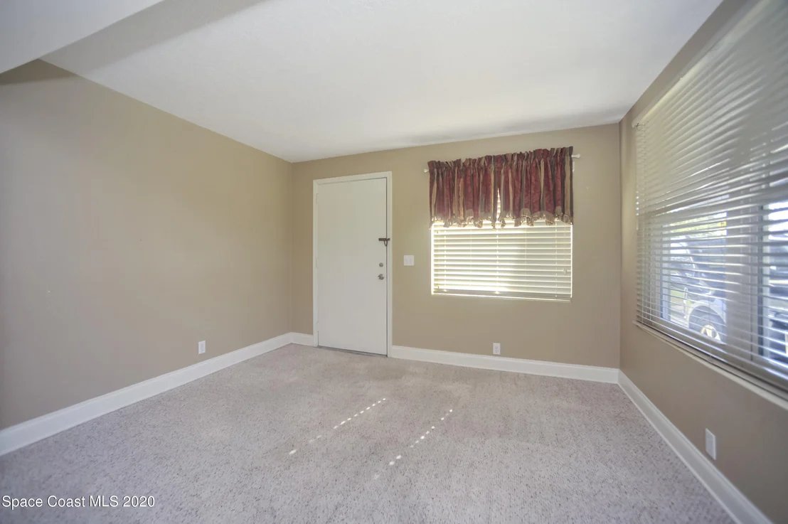 Photo of 1214 VASSAR Lane