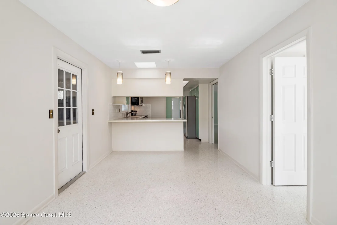 Photo of 44 Grandview Boulevard