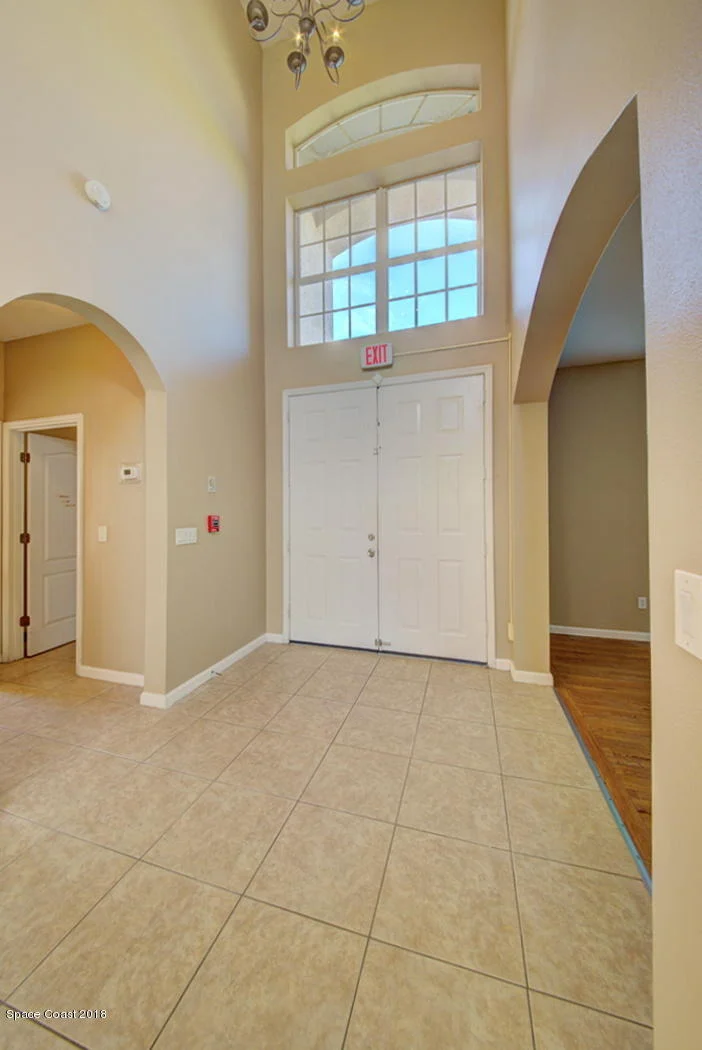 Photo of 3366 Peninsula Circle