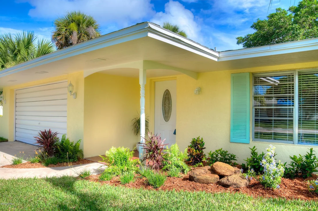 Photo of 400 Oak Ridge Drive