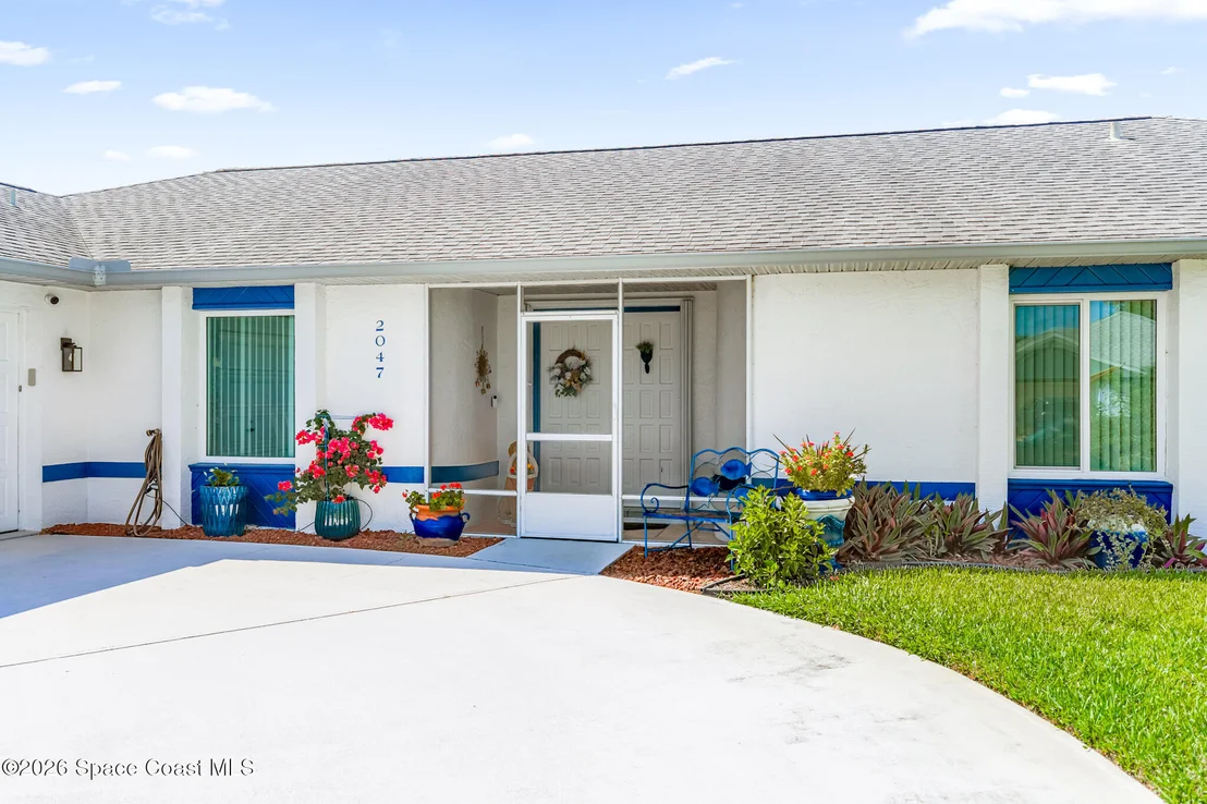 Photo of 2047 Bottlebrush Drive
