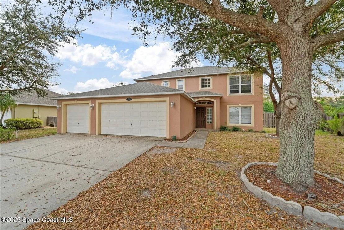 Photo of 1333 Sorento Circle