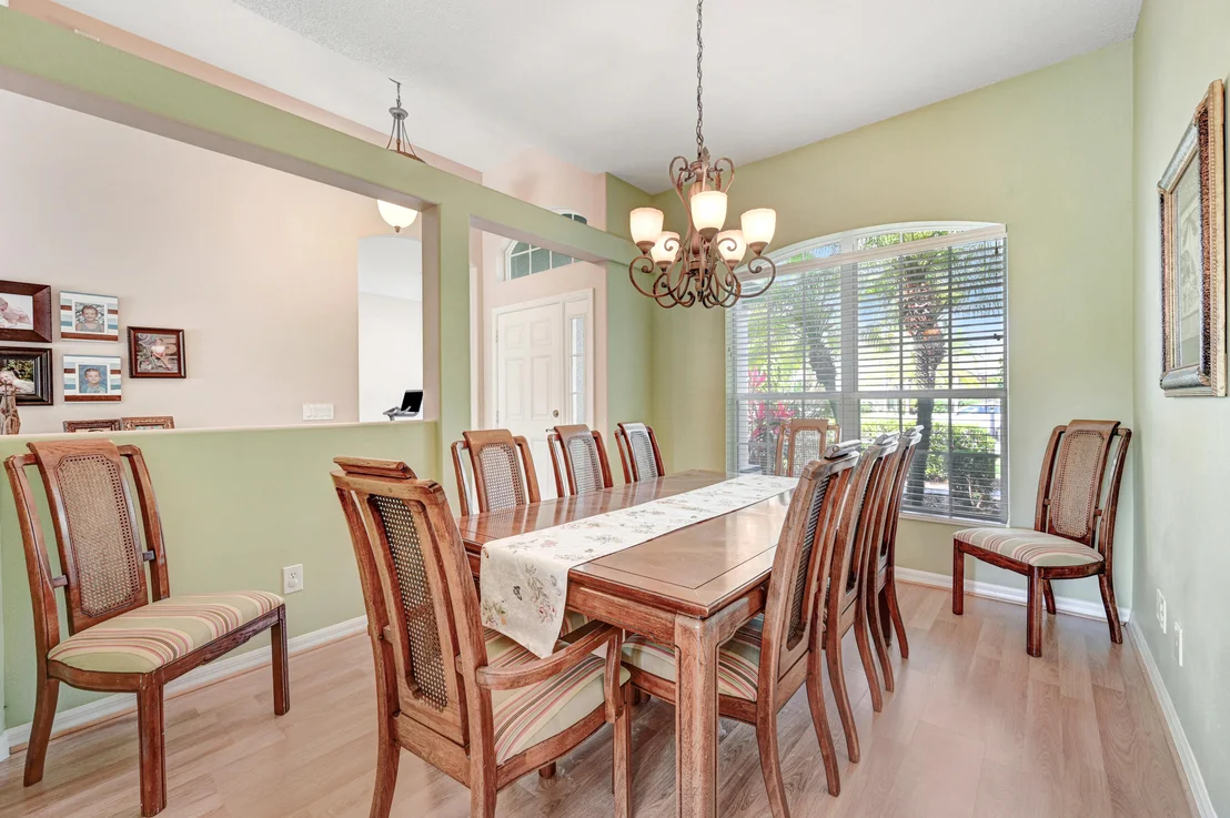 Photo of 274 Pebble Hill Way