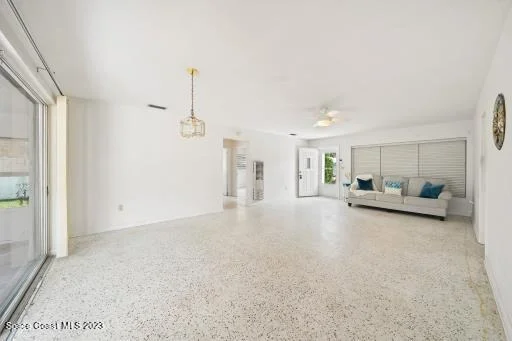 Photo of 412 Par Avenue