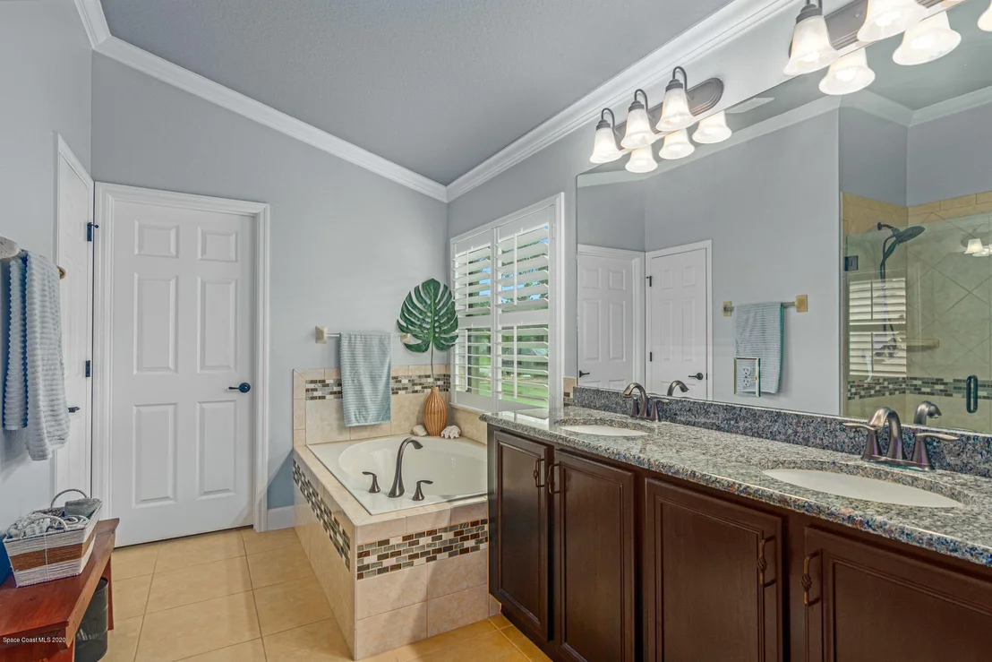 Photo of 1389 Outrigger Circle
