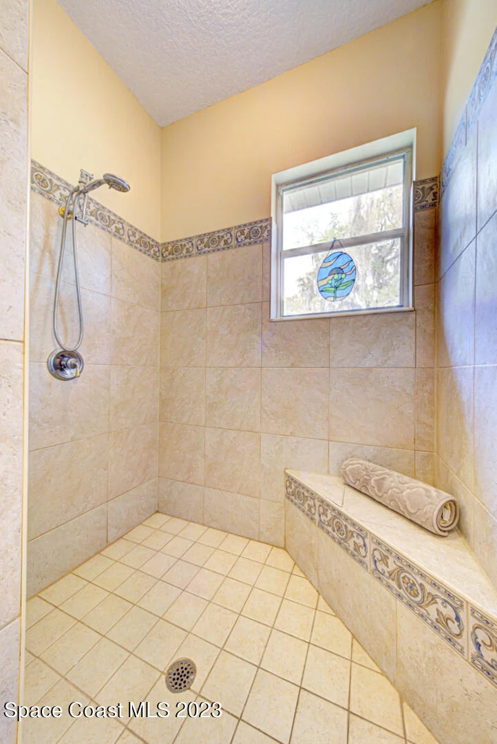 Photo of 3333 Aloha Lane