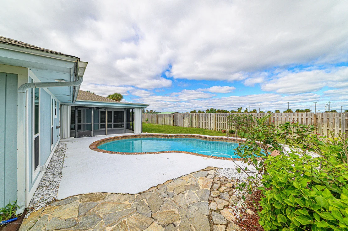 Photo of 280 Pompano Drive