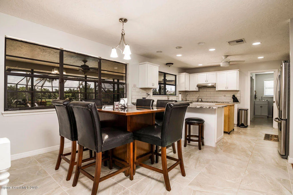 Photo of 280 Utopia Circle