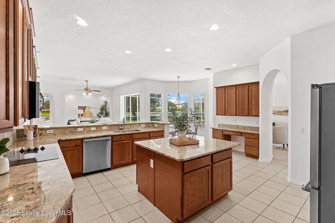 Photo of 1480 Cape Sable Drive