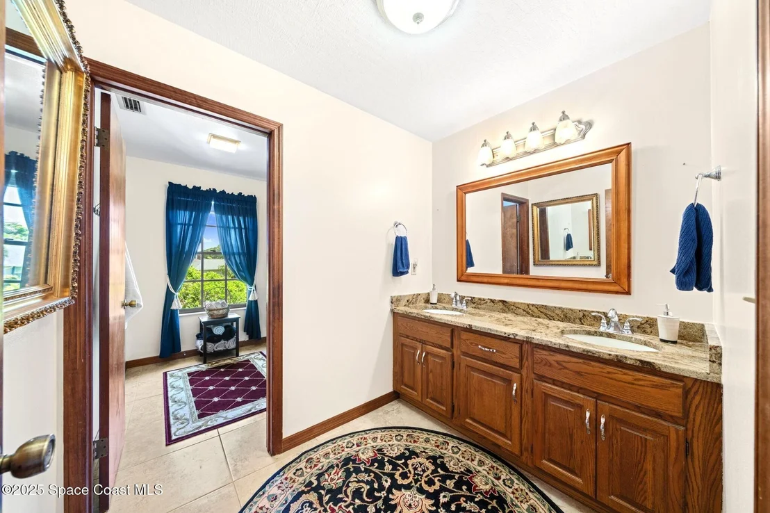 Photo of 603 Cedarside Way