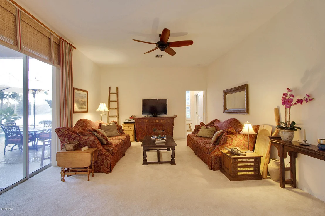 Photo of 855 CARRIAGE HILL Road