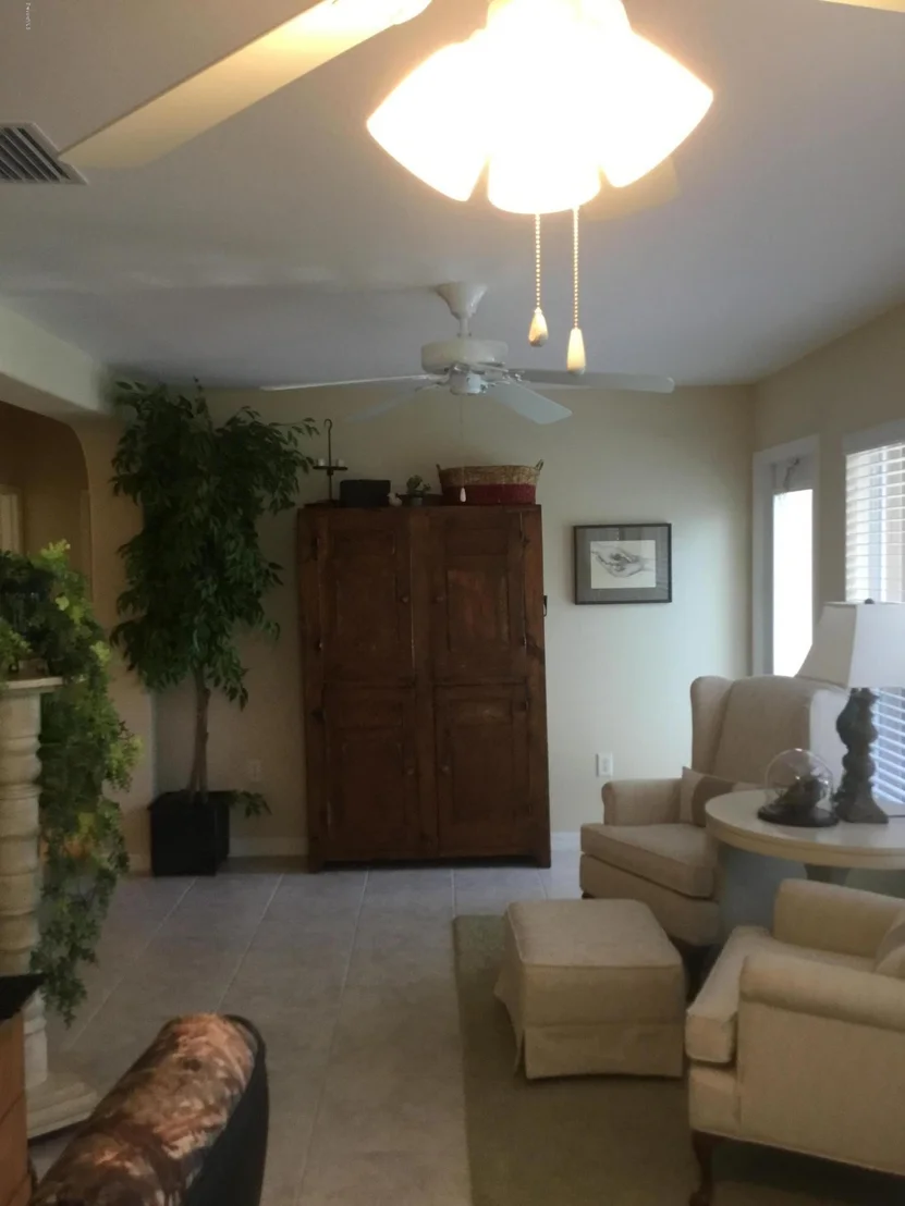 Photo of 7107 Broderick Drive