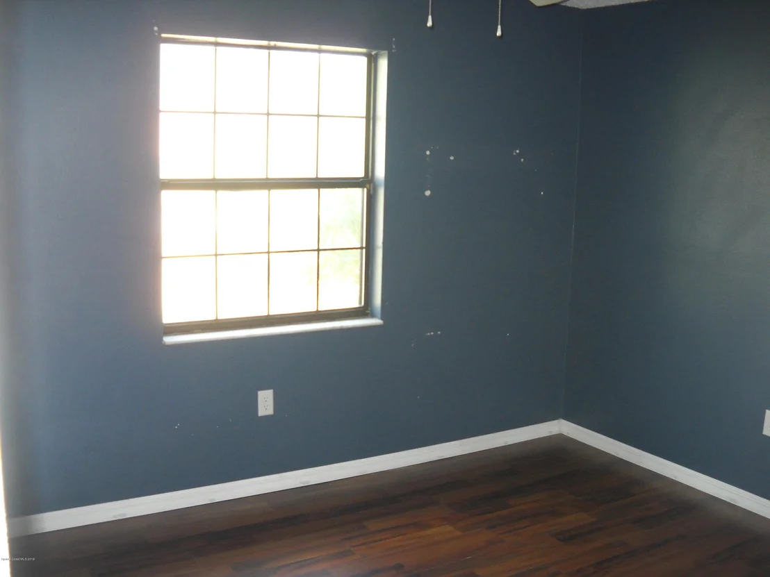 Photo of 5113 Holden Road