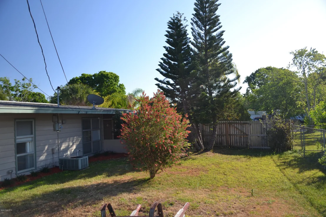 Photo of 1057 George Avenue
