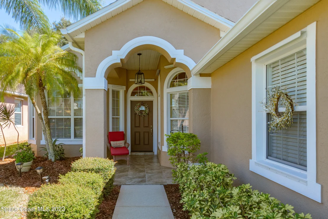 Photo of 4481 Portage Trail