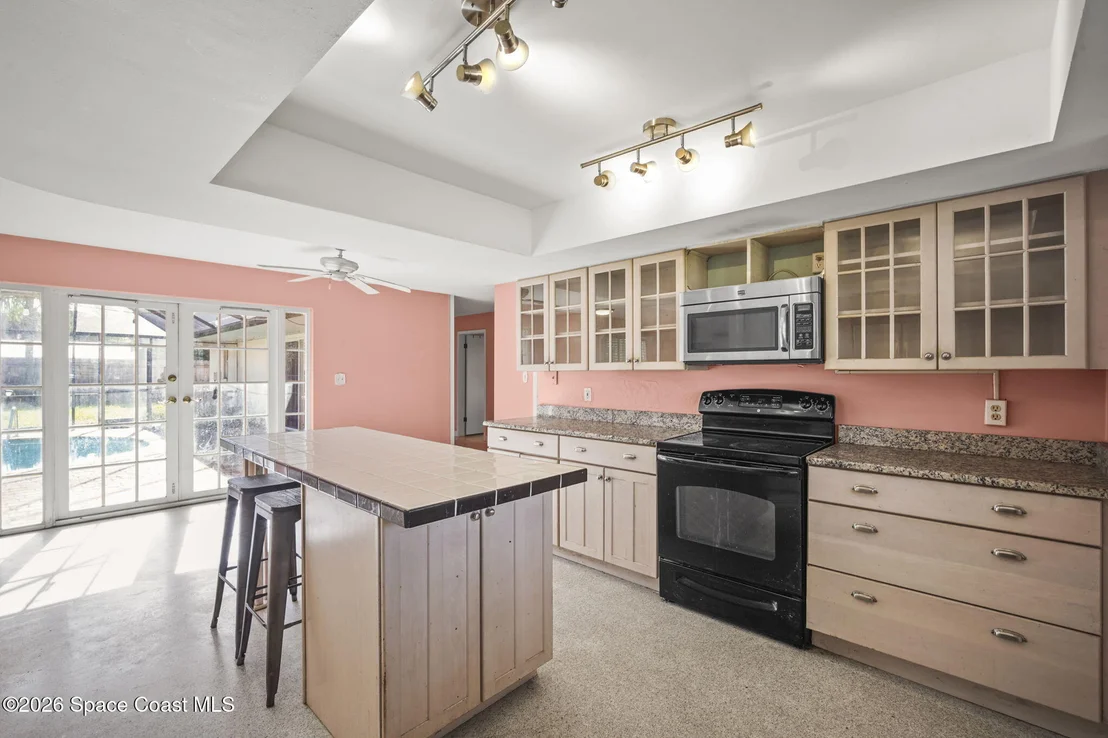 Photo of 319 Hibiscus Trail