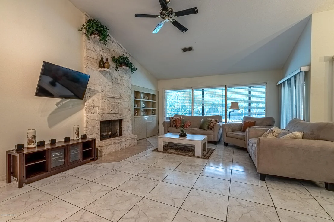Photo of 1855 Hidden Lake Drive