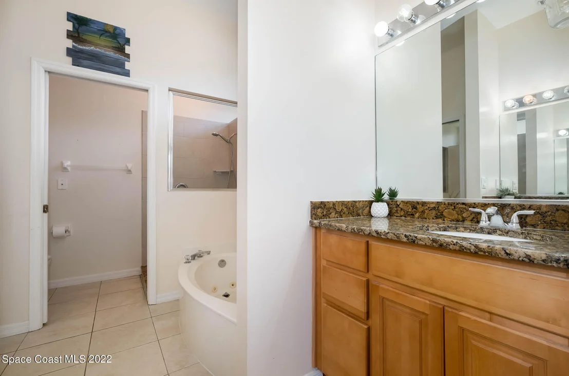 Photo of 2364 Addington Circle