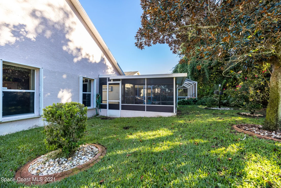 Photo of 2326 Hidden Pine Lane NE