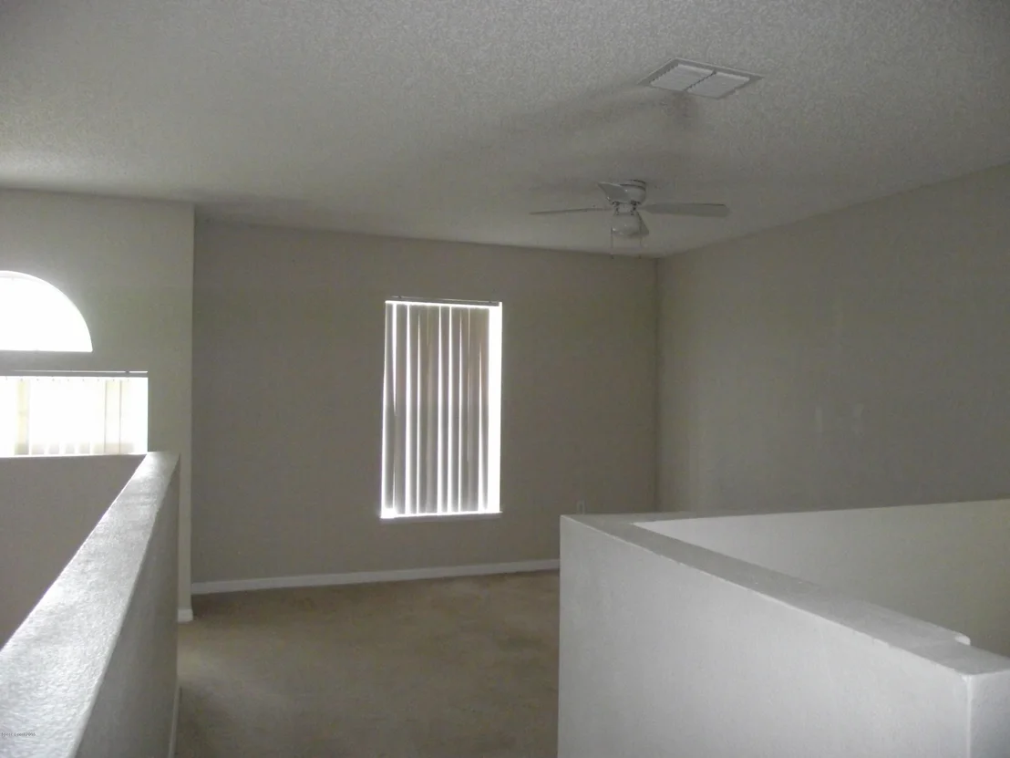 Photo of 1006 Ray Road SE