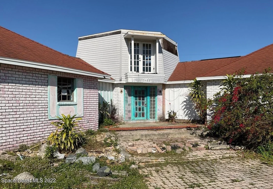 Photo of 1455 Martin Road