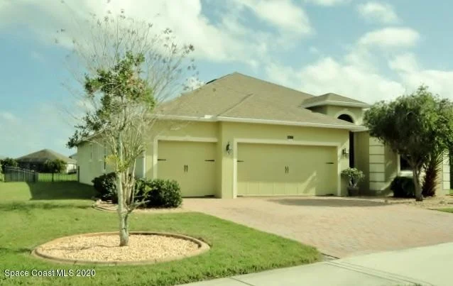 Photo of 6013 Goleta Circle