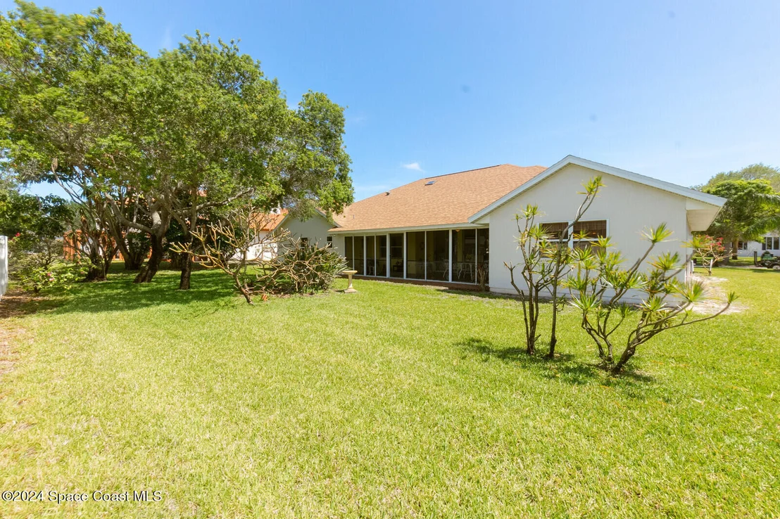 Photo of 410 Oriole Lane
