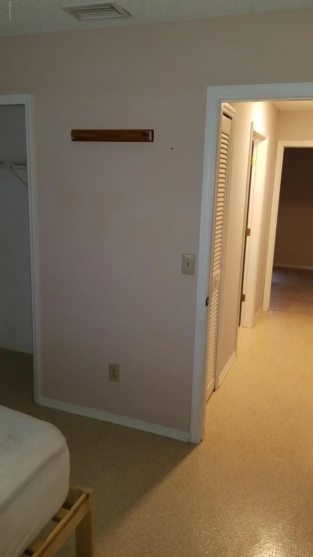 Photo of 4270 Silver Lake Drive