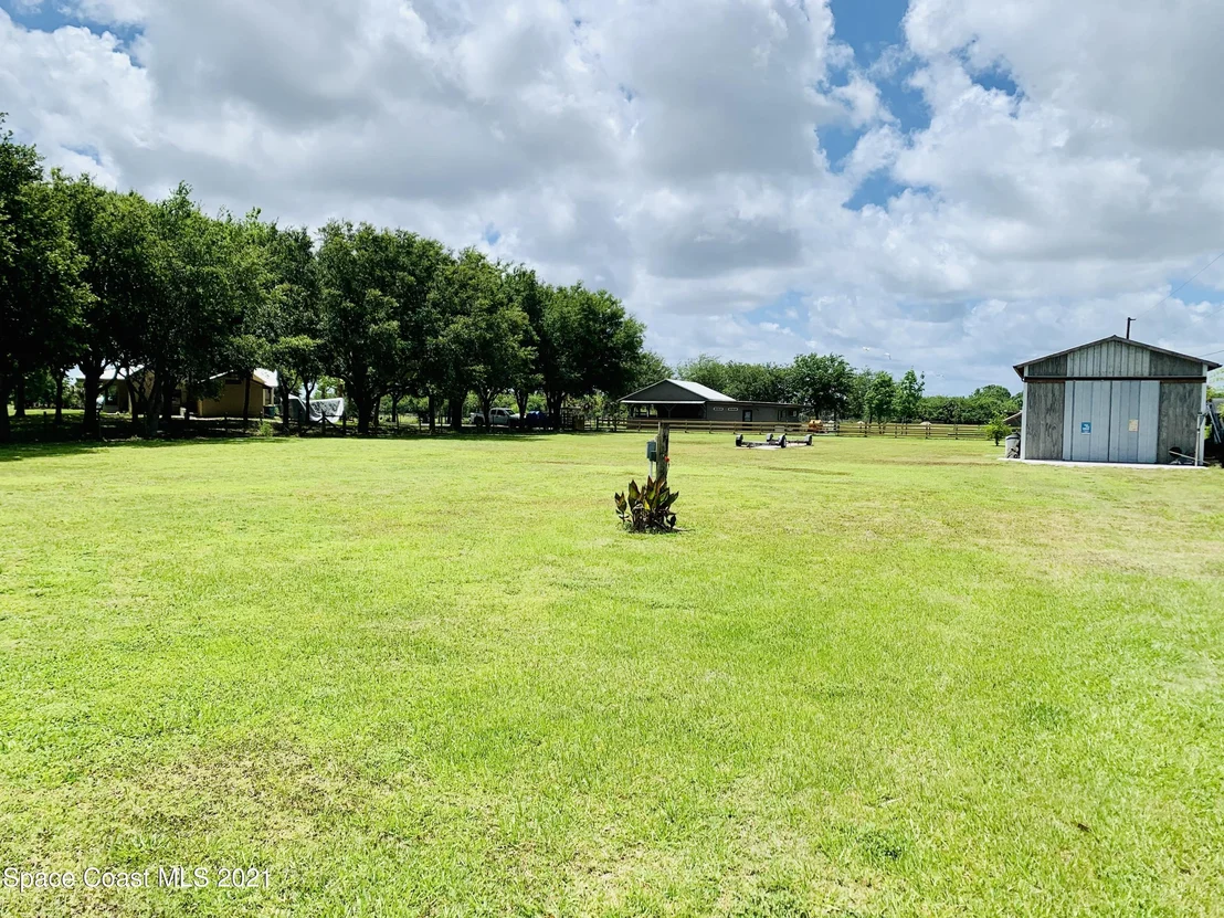 Photo of 3155 Lionel Road