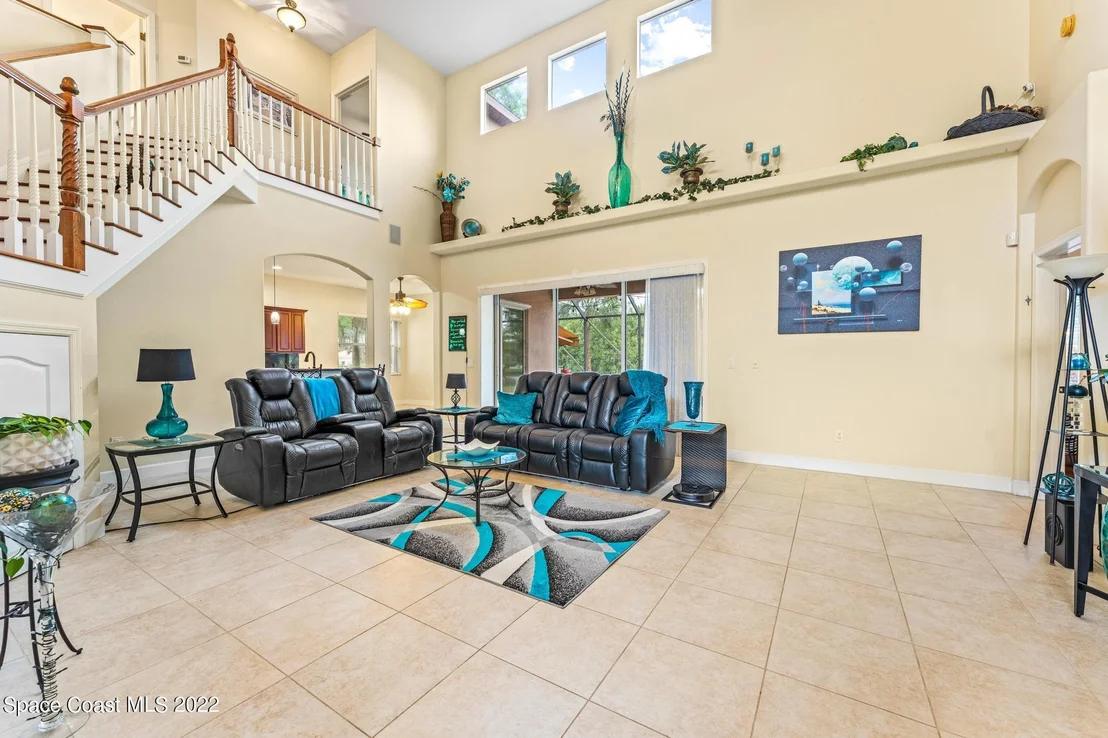 Photo of 1358 Centennial Way