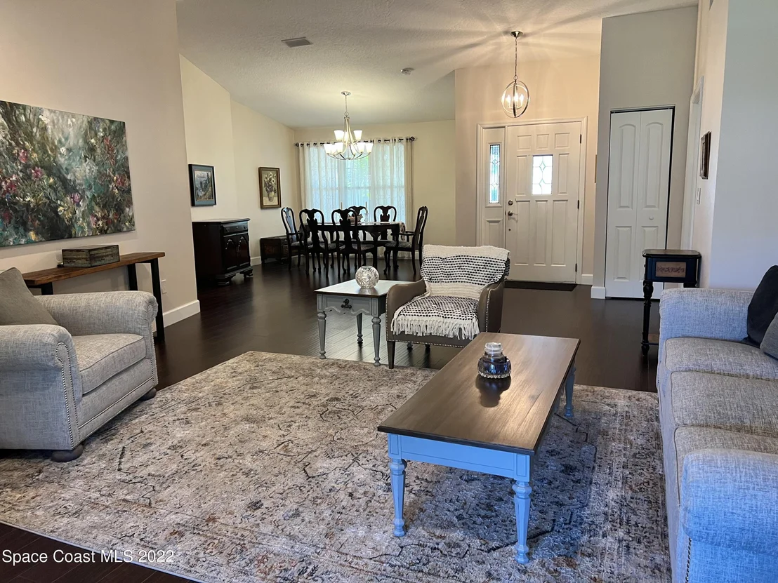 Photo of 2280 Hamlet Drive