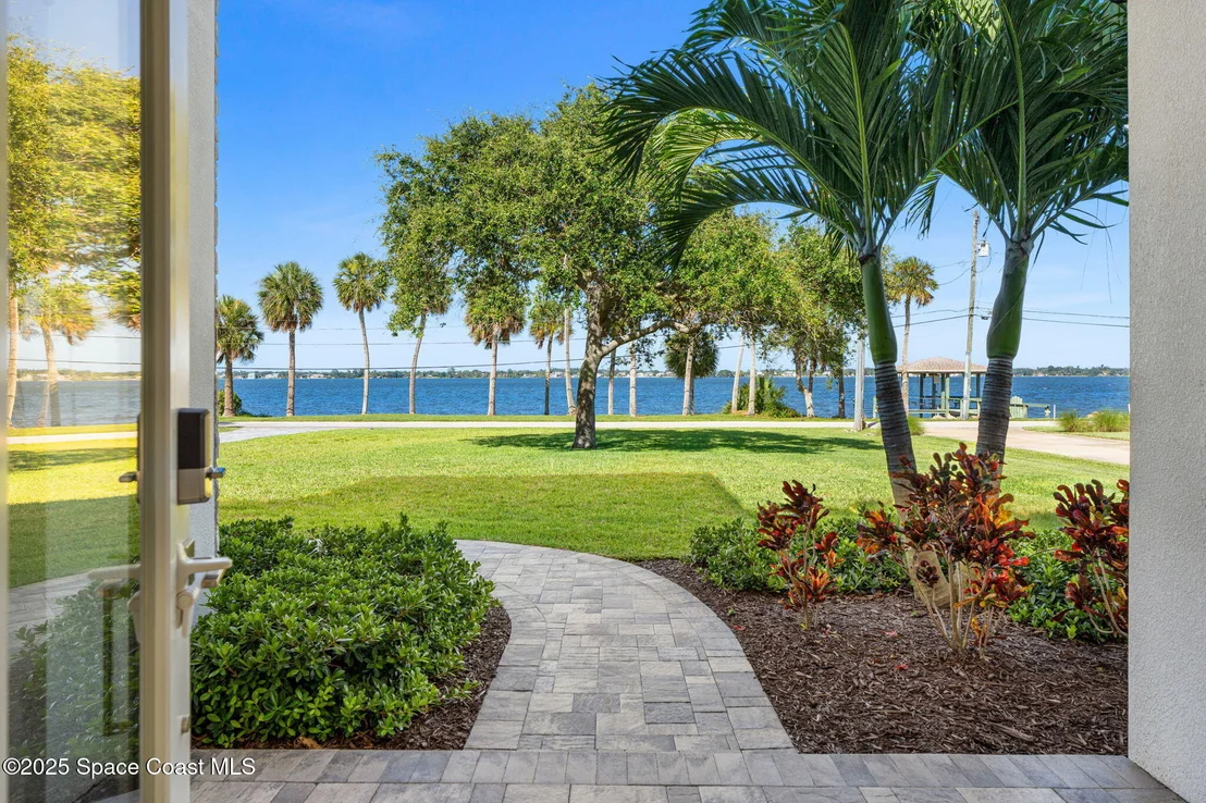 Photo of 1949 Rockledge Drive
