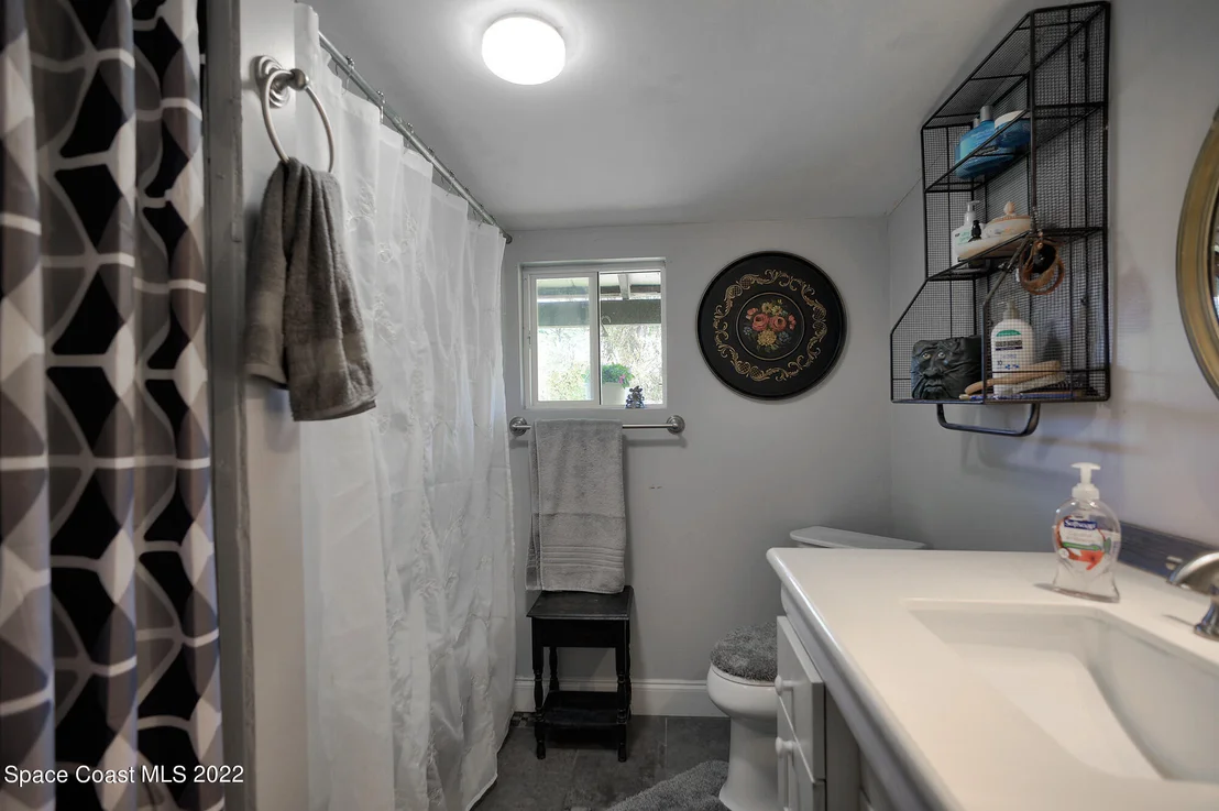 Photo of 2310 Quarterman Lane