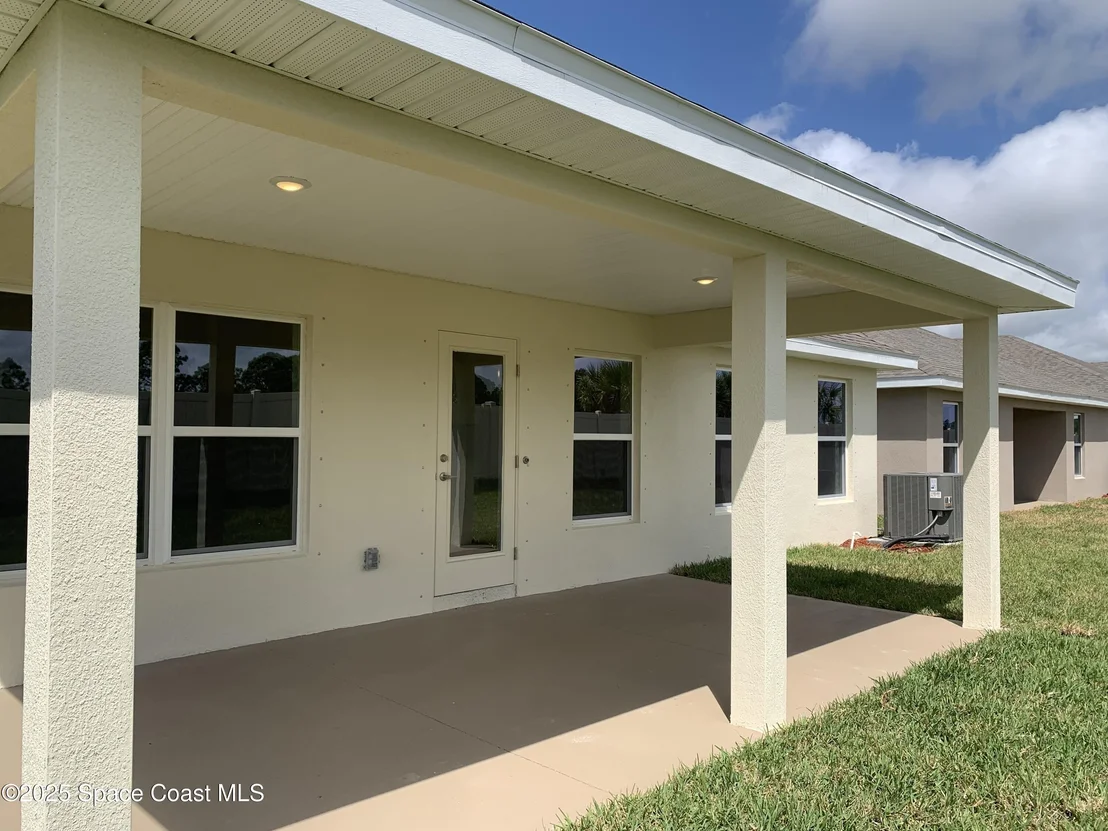 Photo of 965 Kylar Drive