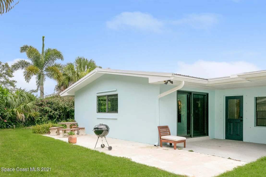 Photo of 242 Miami Avenue