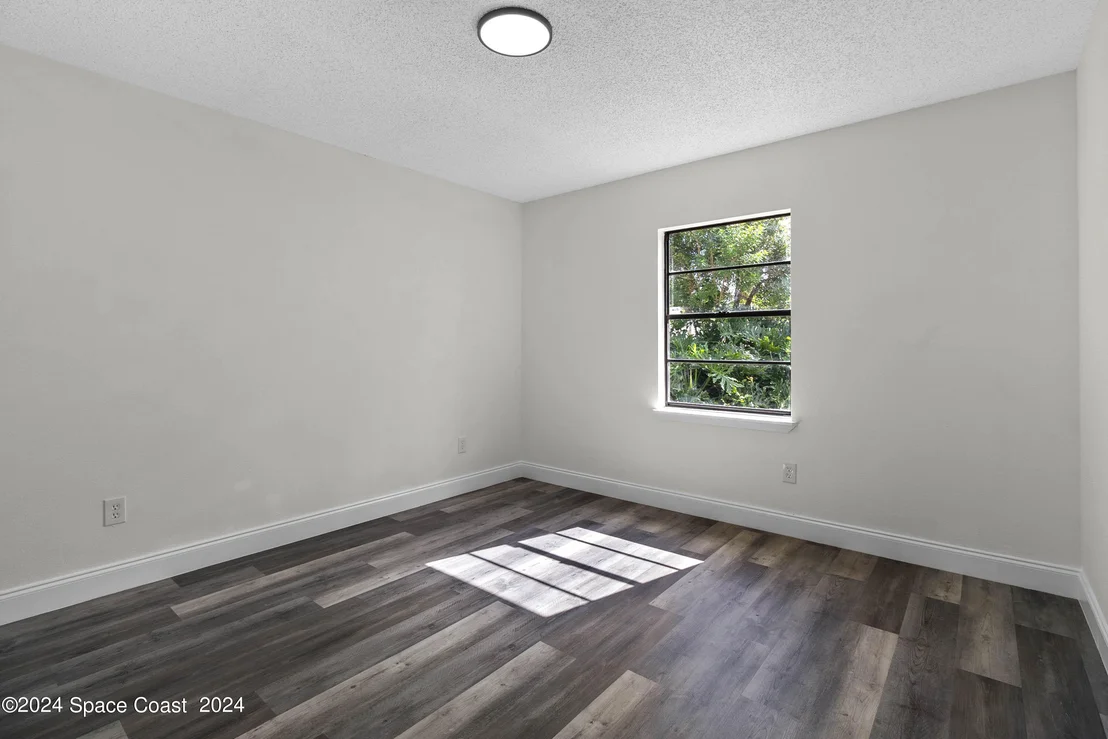 Photo of 7195 Pluto Avenue